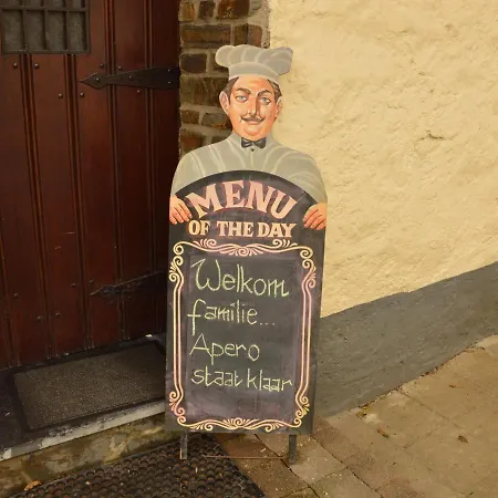 Pleasant Holiday In Ouren With A Bar Prázdninový dům Burg Reuland